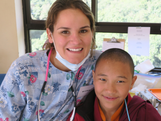 dental volunteer image